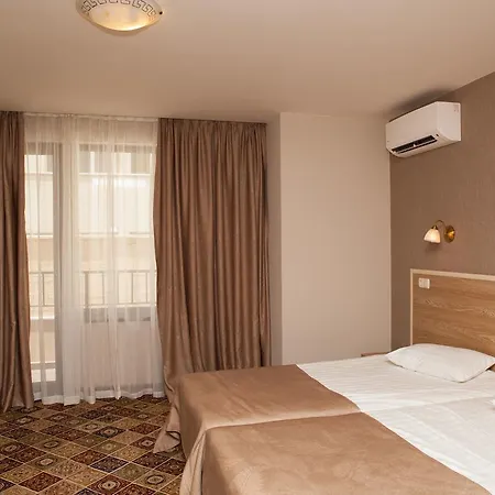 Hotel Motto 3*
